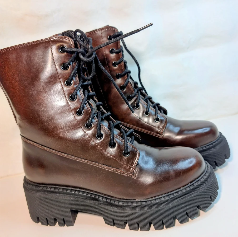 Madden Girl Kknight Combat Boots – Brown Rub – Size 6.5M (New in Box) - Picture 3 of 12